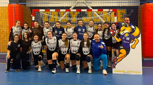 Starší žačky 100%