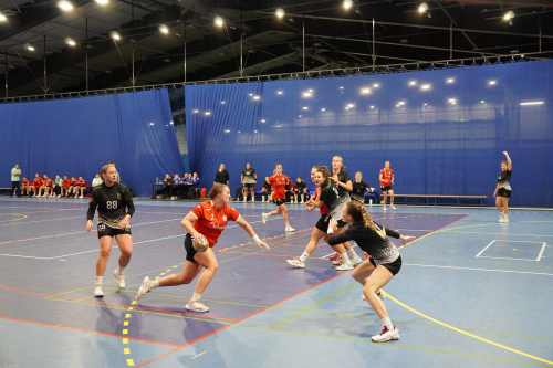 Hala Bospor viděla domácí vítězství žen